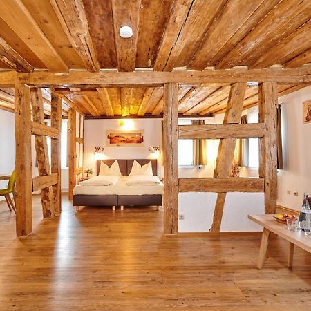 Hotel-Gasthof Bub Цирндорф Экстерьер фото