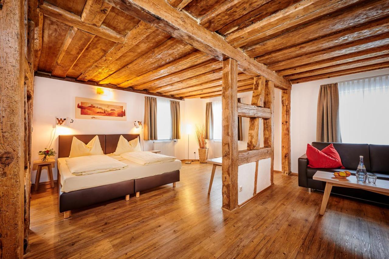 Hotel-Gasthof Bub Цирндорф Экстерьер фото