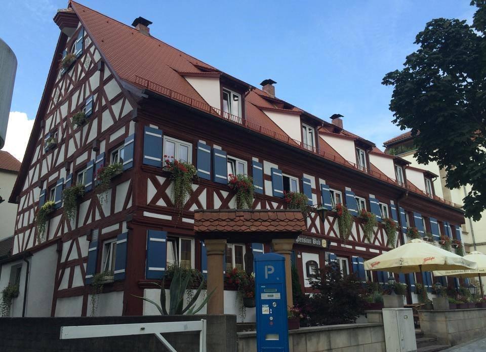 Hotel-Gasthof Bub Цирндорф Экстерьер фото