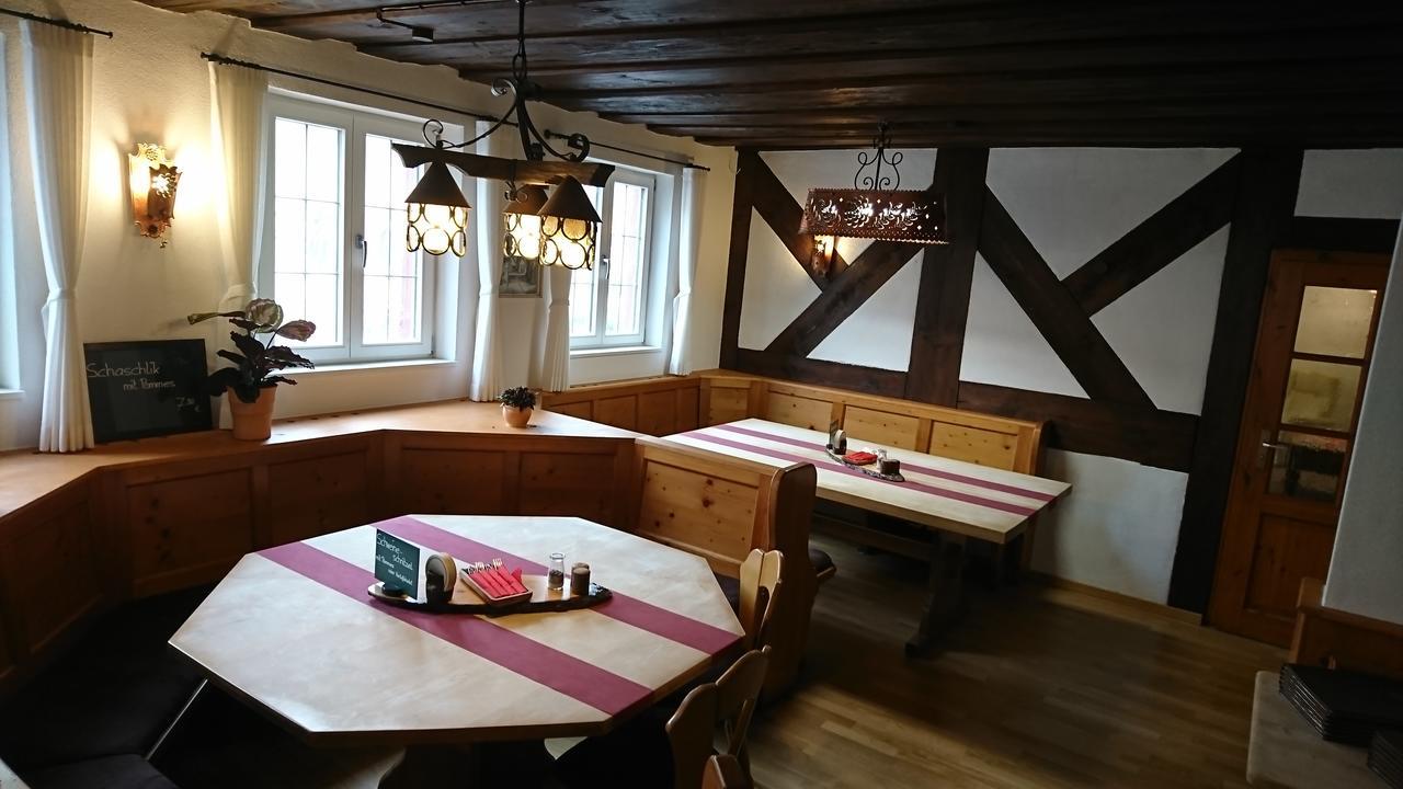 Hotel-Gasthof Bub Цирндорф Номер фото